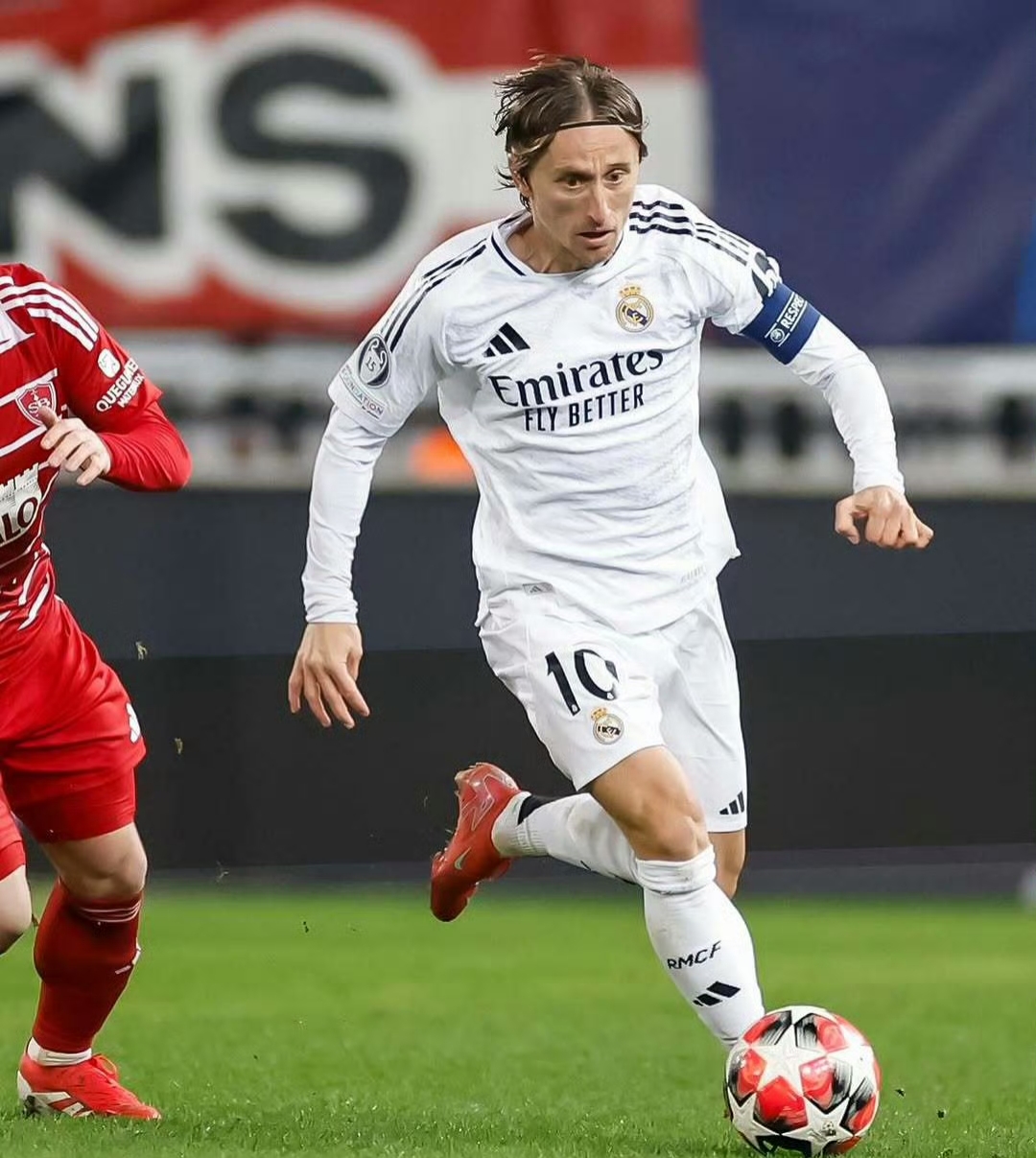 马德里竞技主场战平,积分继续领先 马德里竞技主场战平,积分继续领先