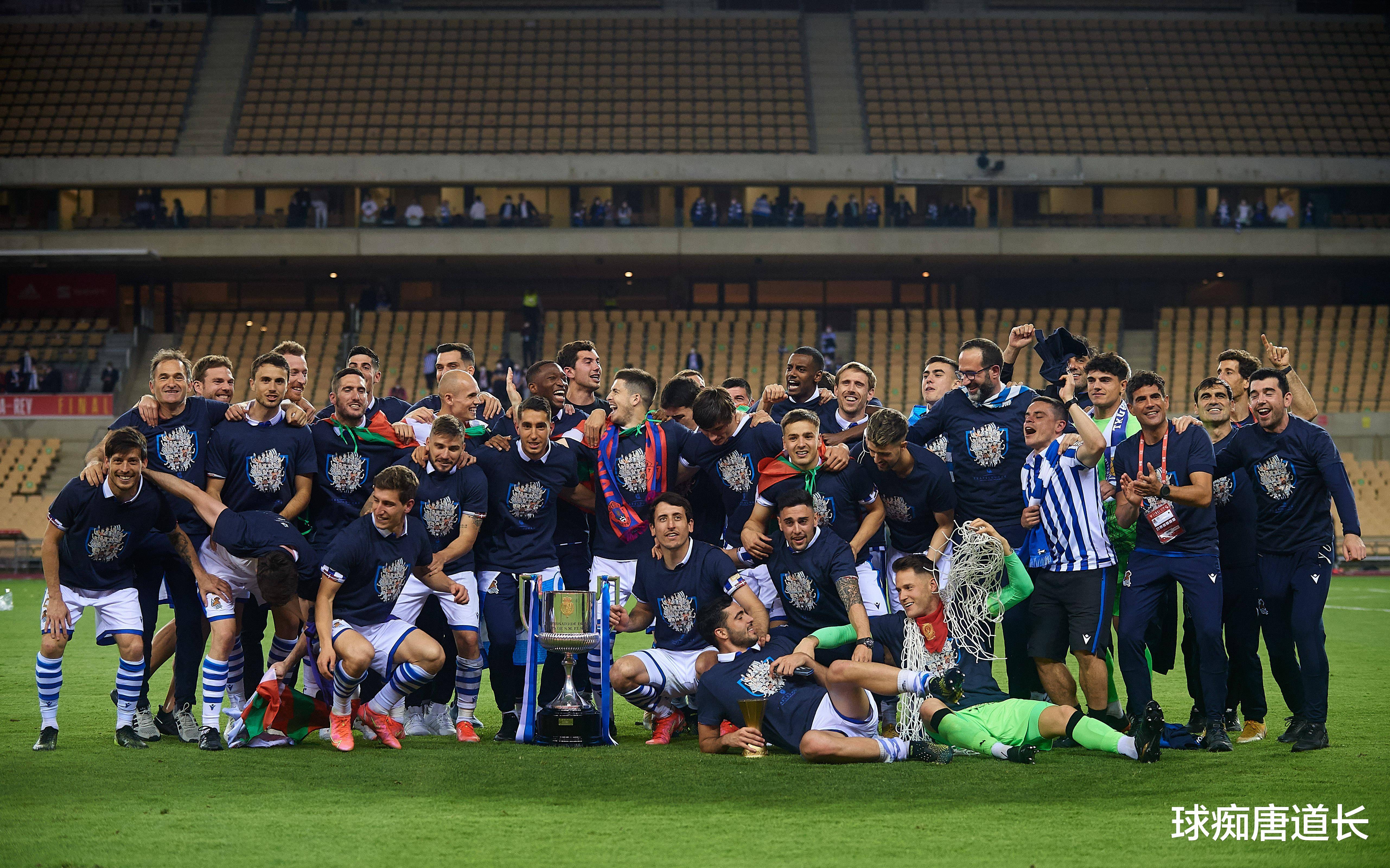 包含足球比赛精彩纷呈,体育风暴席卷全球的词条 包含足球比赛精彩纷呈,体育风暴席卷全球的词条