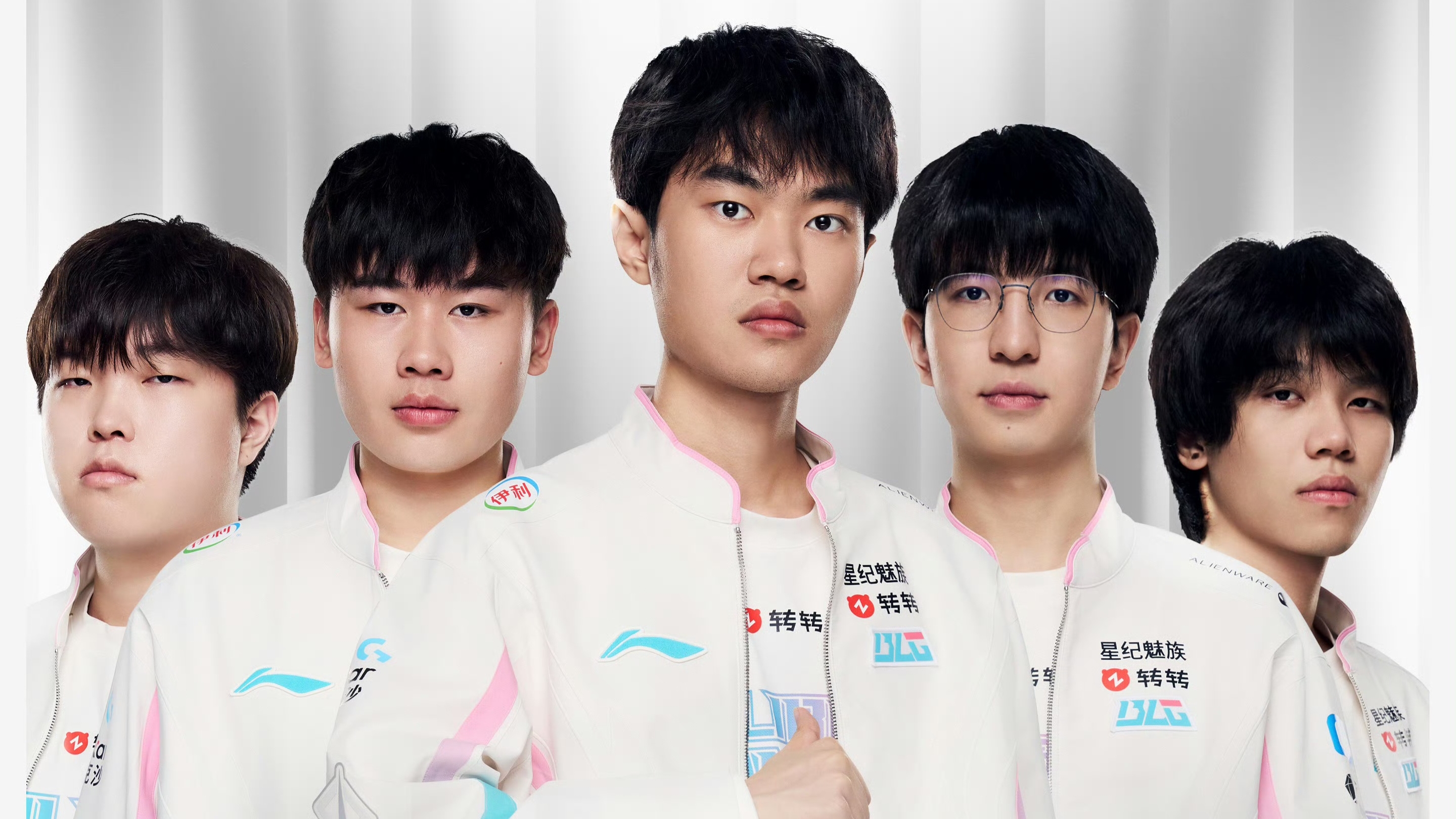 PSG轻取FPX,Ming统治全场 PSG轻取FPX,Ming统治全场