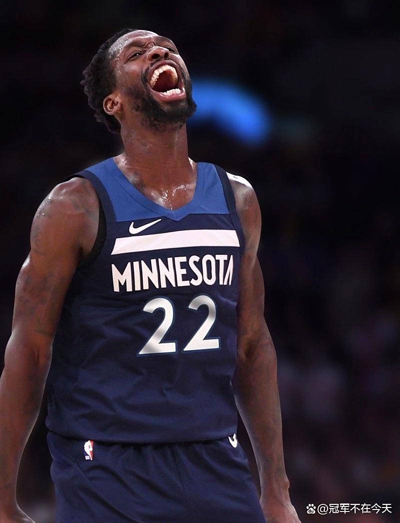 凯尔特人翻盘西班牙男篮,贝弗利惊艳世界的简单介绍 凯尔特人翻盘西班牙男篮,贝弗利惊艳世界的简单介绍