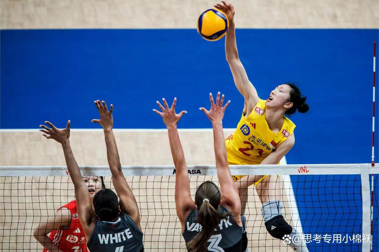 排球战术调整奏效，成功扭转局势的简单介绍